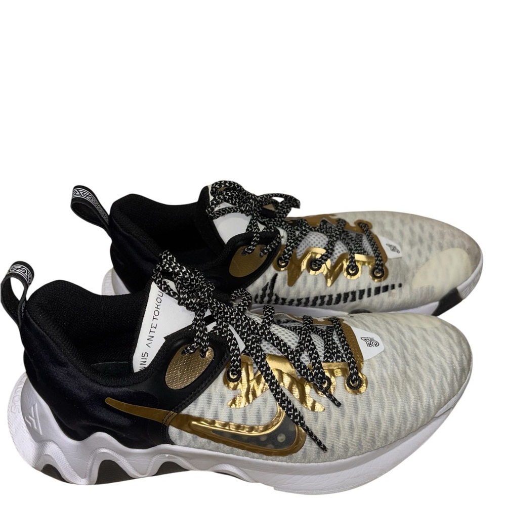 Nike Black and Gold Sneakers size 9.5 - Picture 4 of 8